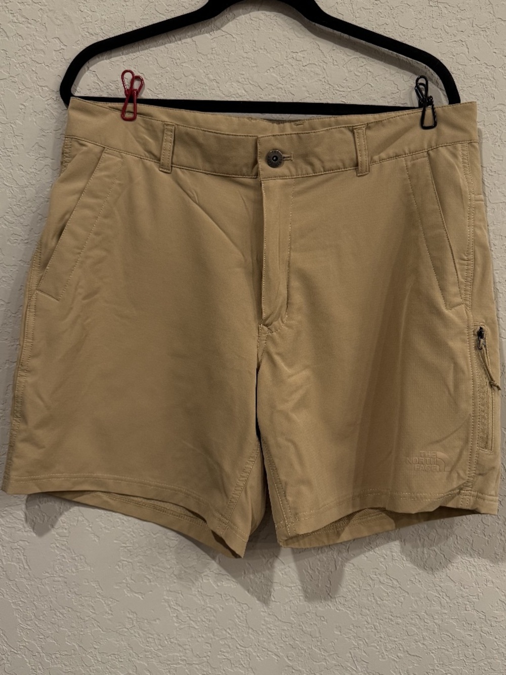 Men's The North Face Khaki Tan Hiking Shorts Mesh Lined Size 34